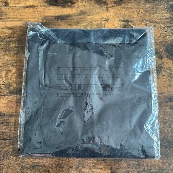 NEW Kith Ceramic T-Shirt in Black - Size Large - SOLD OUT - Picture 4 of 4